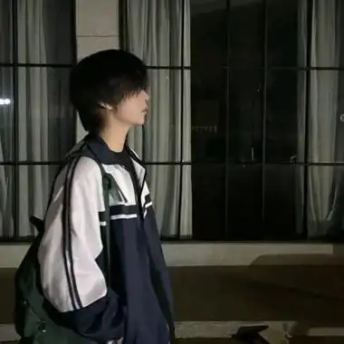 阳光日系高颜值的男生头像最新高清好看日系高颜值男头很小众