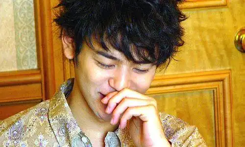 satoshi聪★【图图】开个新楼,集中发聪哥的帅图_妻夫木聪吧_百度