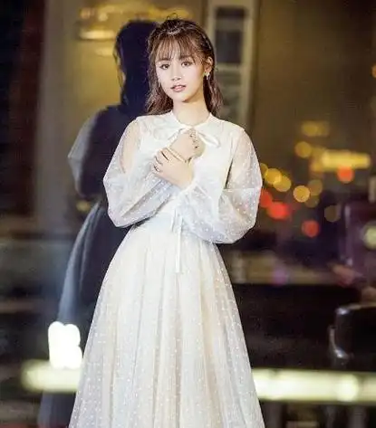 赵丽颖将她带红,谭松韵曾给她做配,本该大火的她为何一直不红?