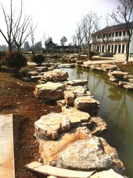 红石驳岸 _上海富娟景观石业_金泉网