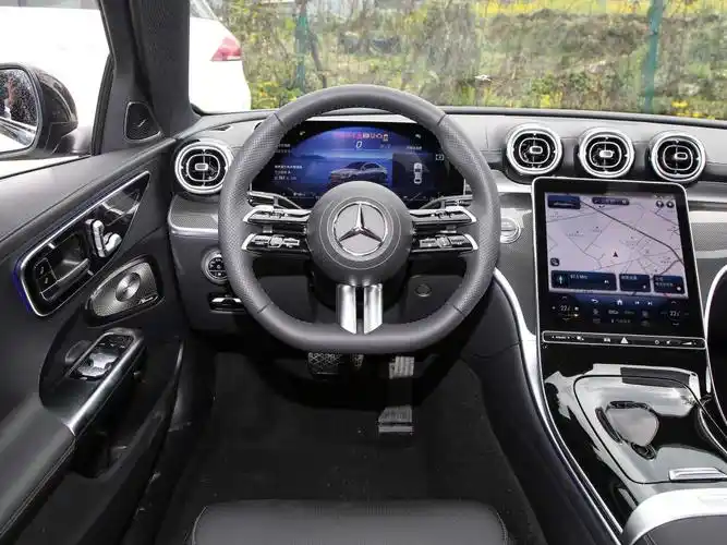 北京奔驰 奔驰c级 2023款 改款 c 260 l 皓夜运动版