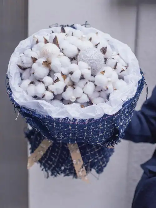 圣诞节纯白系小香风棉花花束花艺培训