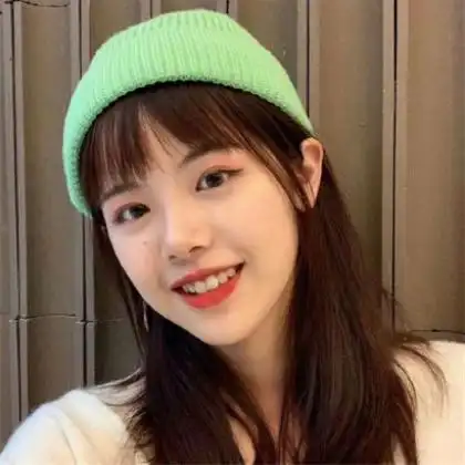 笑容甜美爱笑女生头像天真快乐不知愁的女生