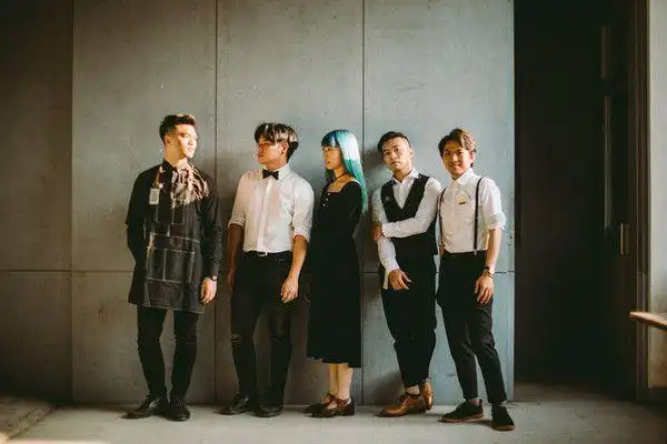 甜约翰为5人独立乐团.(图/翻摄自facebook/甜约翰)