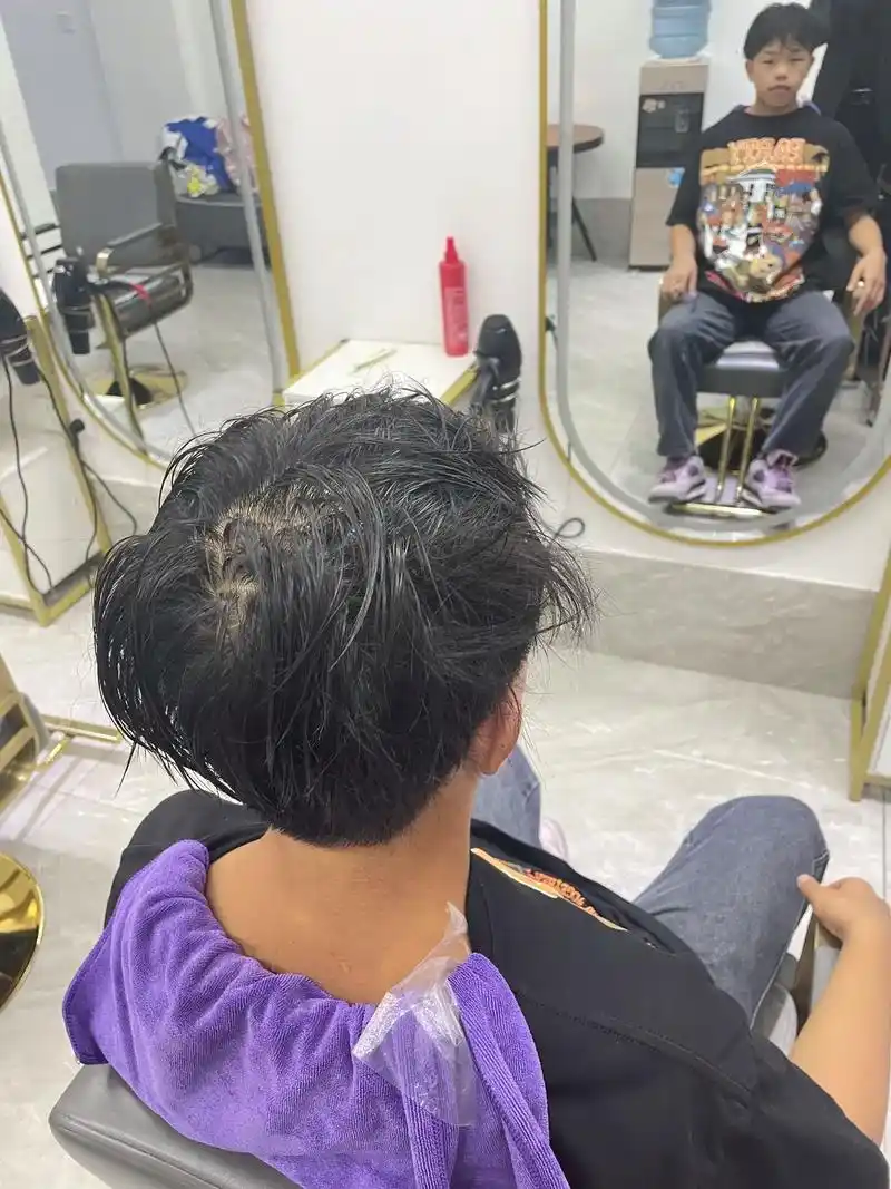 男士烫发 #五一必去理发店推荐 #同城美发店推荐 - 抖音