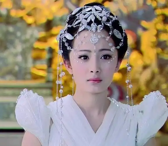 古装剧中的仙女下凡是什么样子,看看那些年的古装美女们