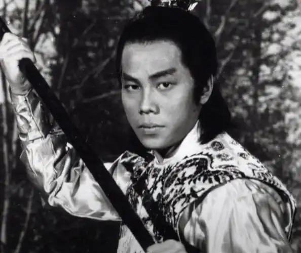 73岁一代"陈真"梁小龙收徒,他是真正上过擂台的"真"功夫高手