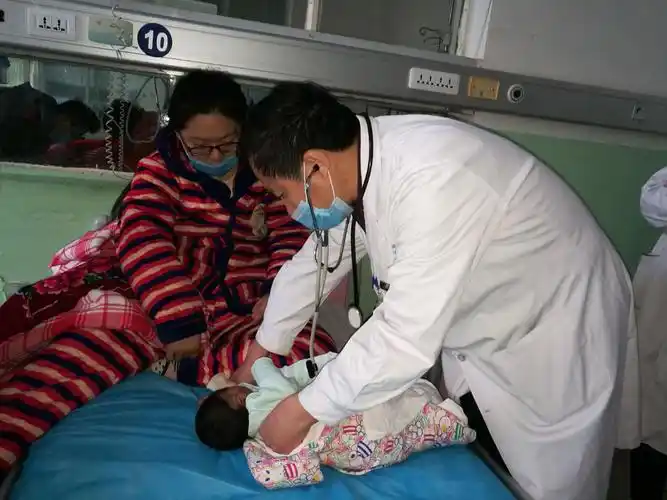 2017年3月13曰儿科教学大查房