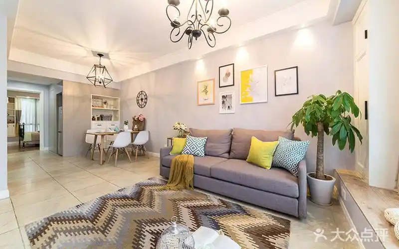 105平米三室户现代简约风格装修效果图