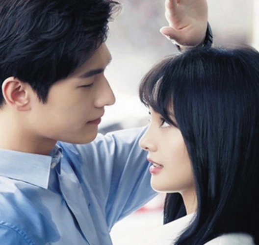 郑爽杨洋真不般配,和他才是一对,反复看了十遍