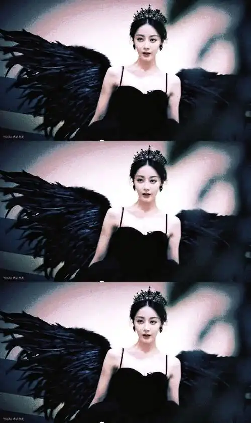 迪丽热巴 · 皇冠黑天鹅949509  #迪丽热巴开始推理吧