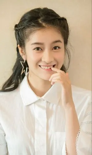 90后中国内地女演员张雪迎