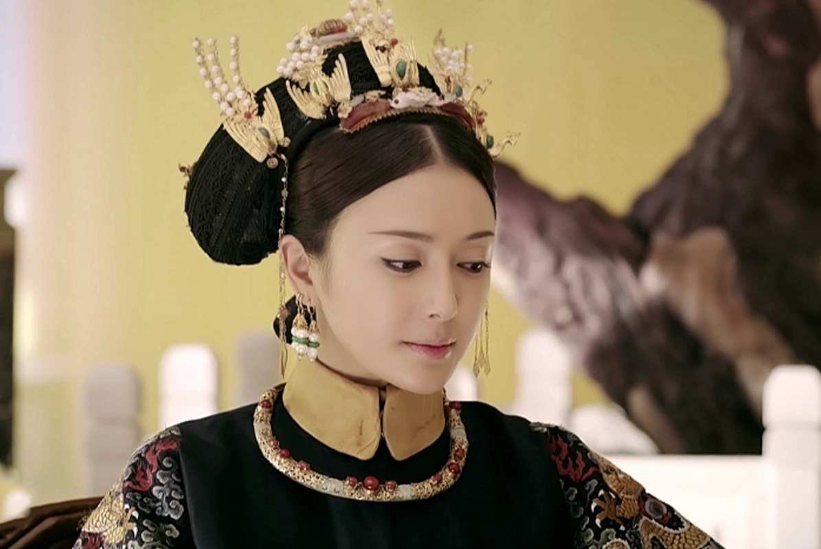 秦岚新剧《延禧攻略》饰演富察皇后,网友:果断追剧!