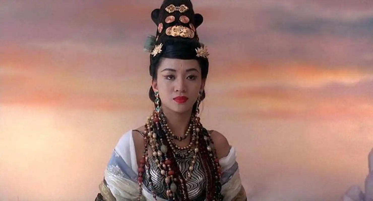 台词#  #济公#  #梅艳芳#  "寺庙香火不断,楼阁淫秽漫天.