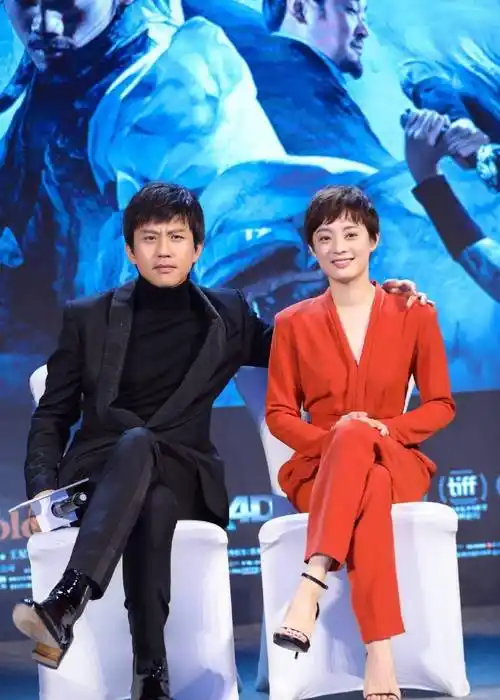 娱乐圈焦点:孙俪一句话引爆邓超婚姻猜想,瓜众瞩目谁来辟谣_网友_夫妻