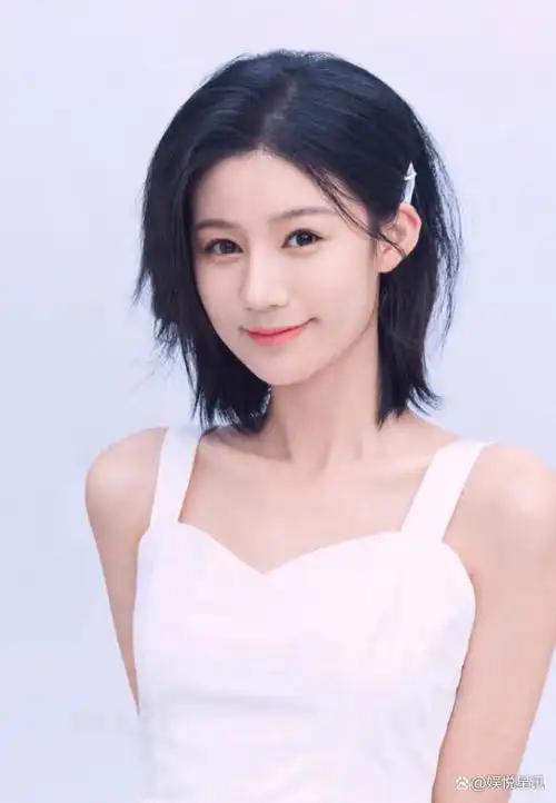 许诗悦新剧灿烂灿烂发预告再现高三逐梦岁月热血燃