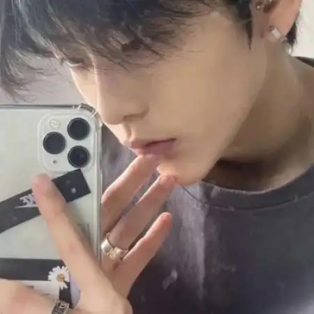 高清阳光帅气男生头像看流年飞逝用帅哥头像吧