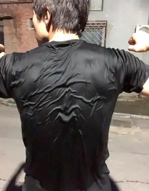 实力拉仇恨,邓超晒肌肉照,称一天瘦一斤跟玩似的