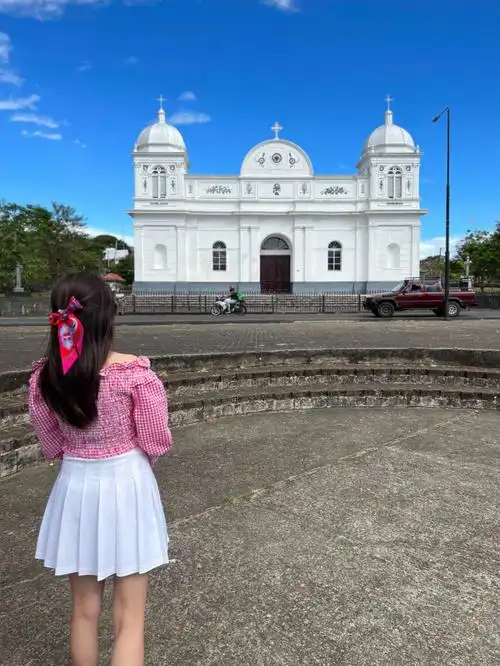 哥斯达黎加,现在已经完全开放不需要检测和隔离这里有活火山99,瀑布