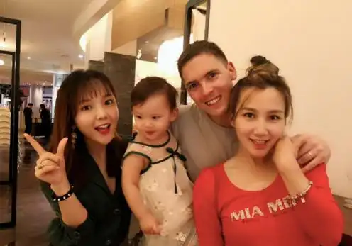 艾梦萌是哪一届(艾梦萌老公哪里人) – 抖音库