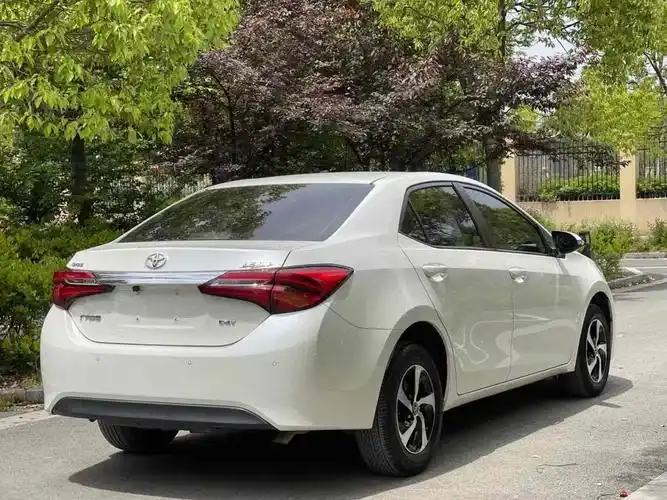 丰田 雷凌  2017款 1.2t g cvt精英版图片