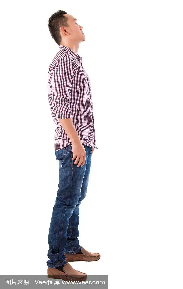 侧视图全身华人亚裔男性