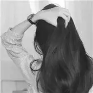 qq头像女生孤独伤感图片寂寞不属于你孤独才是