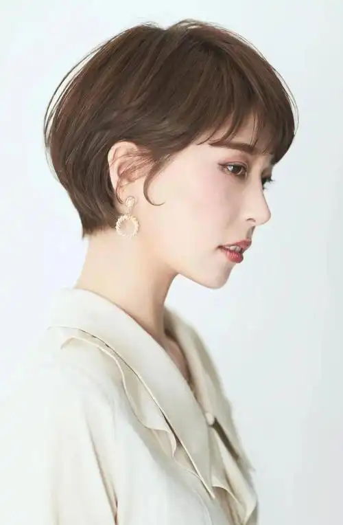 天热拒绝留长发,最火的夏日女士短发15款,剪完像整容|刘海|脸型|发型|