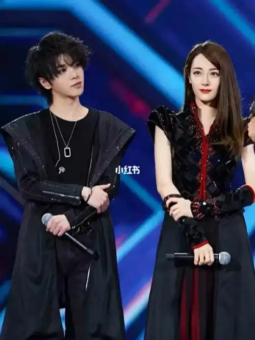 这张照片是最爱啊#华晨宇  #迪丽热巴