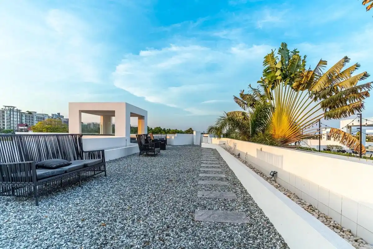 芭提雅泼水节快来啦想住海边别墅的看过来