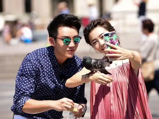 郑恺程晓玥宣布分手 也曾恩爱甜蜜羡煞旁人 - 星辰影院