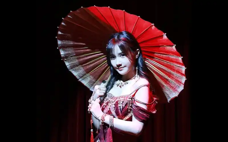 苏杉杉异域风情丨性感杉杉丨妈粉变质画4k60p直拍focus20210522千分之