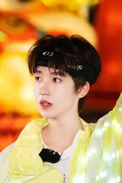 时代少年团-贺峻霖#贺峻霖全员加速中#eyes for you-贺峻霖