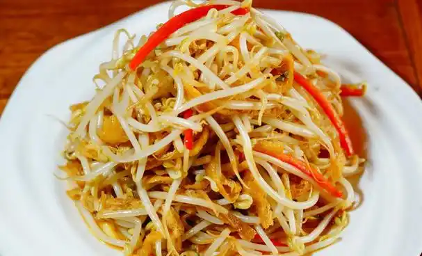 油豆腐炒豆芽