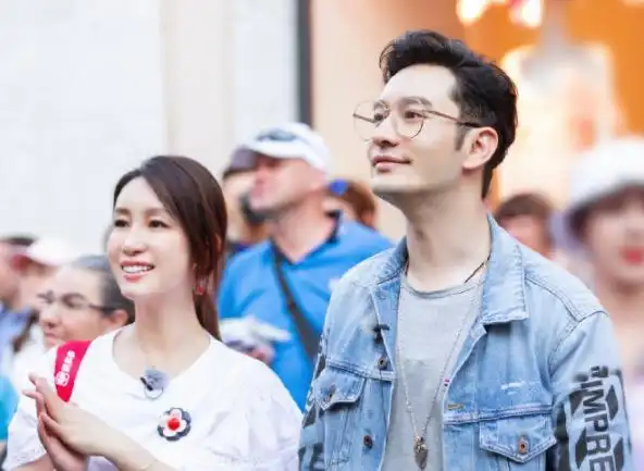 中餐厅3开播黄晓明接任店长赵薇还是亲手打翻了这碗饭