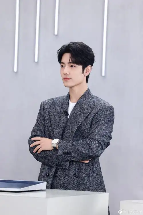 肖战近期造型大赏