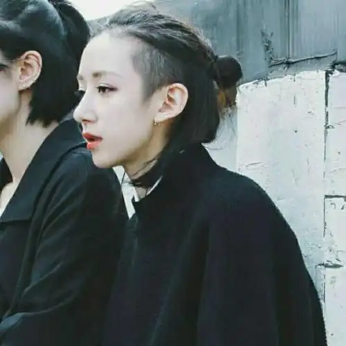 女生剃鬓角发型要怎么才好看?