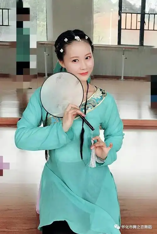 《中华乐舞》汉唐古典舞少儿教材(1至3级)-湖南怀化