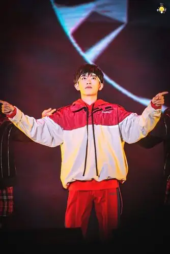 易烊千玺 #tfboys 十八岁生日会舞蹈 高清 帅气