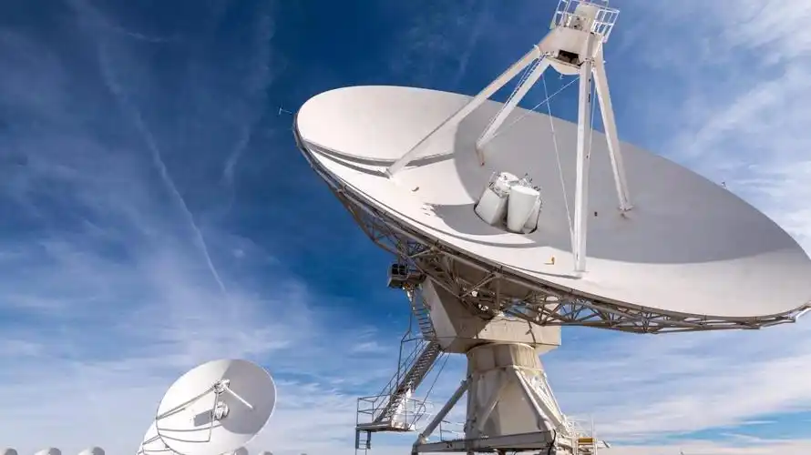 中国研制新型米波段三坐标雷达,探测距离50... 来自强武精兵 - 微博