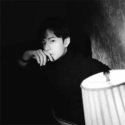 阳光帅哥图片头像超帅气适合男士永久用的微信头像图片