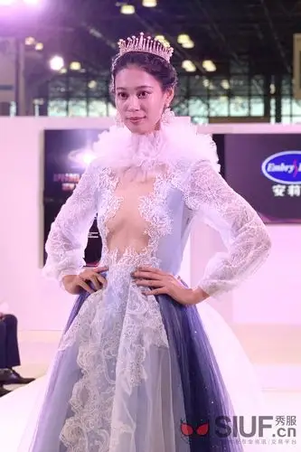 深圳内衣再登纽约 时尚突袭势气大开_秀服网