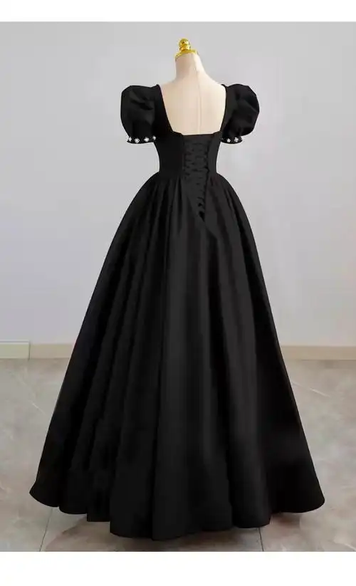 黑色晚礼服2022春季新款法式泡泡袖赫本年会主持人长款简约礼服