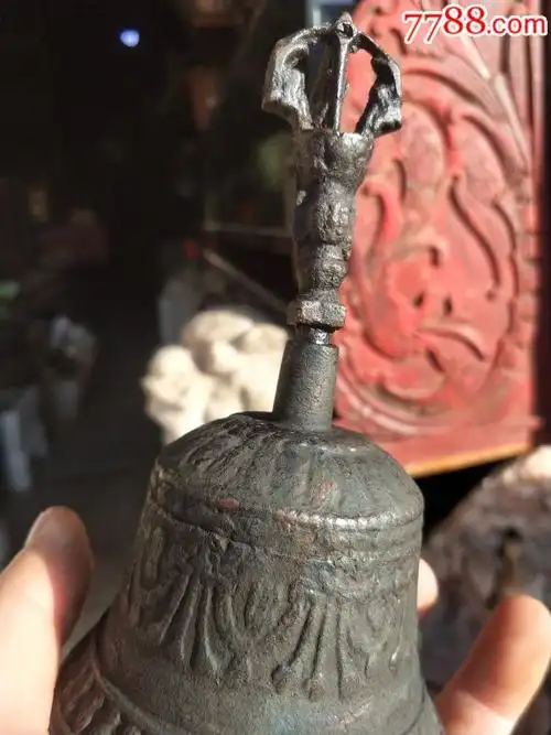 清代云南少见美品厚重紫铜法器摇铃