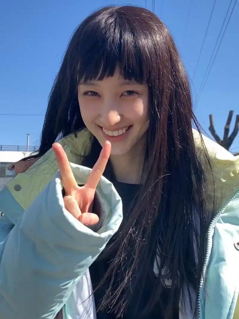 华晨宇的新女友据说是王悦依,被拍到后,两个人都没出面否认,大概就是