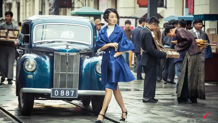 马伊琍拍老公导演新戏 旗袍军装简直美上天