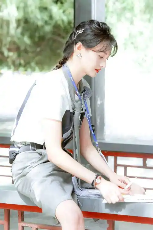 郑爽美图分享贴