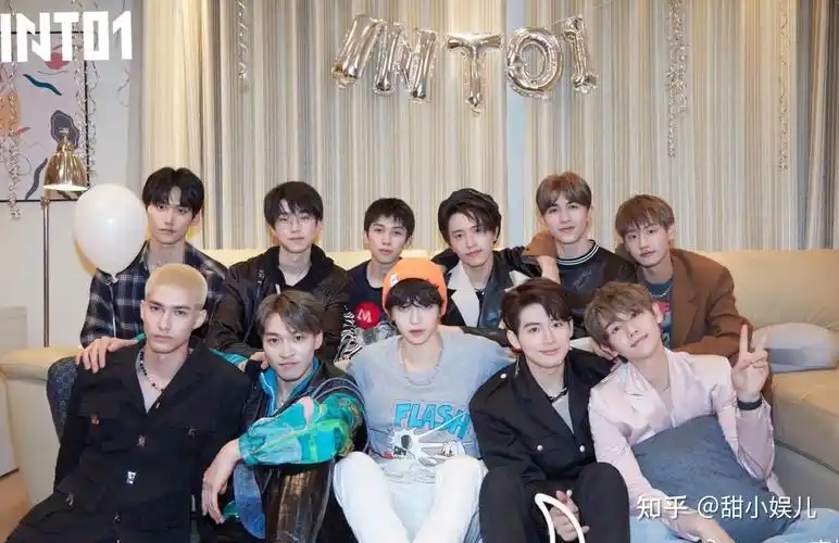 into1是通过《创造营2021》出道的中国内地流行乐男子