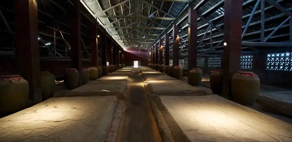 白酒价格上到几千元下至几块钱到底有何不同