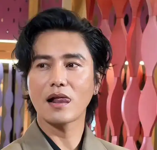 "金燕西"也姨化了?陈坤滤镜破碎,网友直呼:这油腻感太辣眼睛